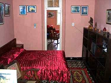 Habitacion dormitorio del apartamento de Luis Alberto